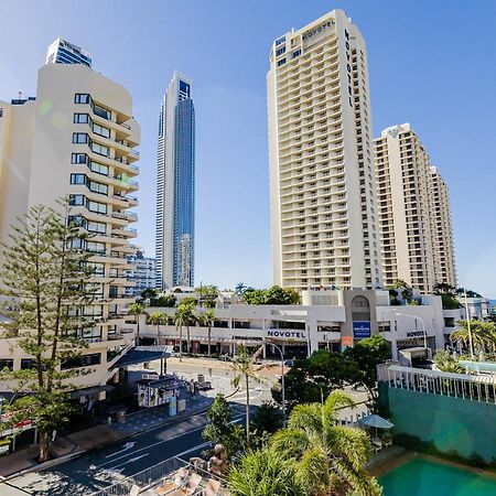 Bunk Surfers Paradise International Backpacker Hostel (Adults Only) Голд-Кост Экстерьер фото